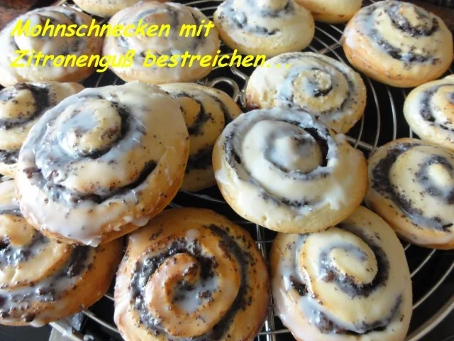 Hefe:    MOHNSCHNECKEN - Rezept - Bild Nr. 8