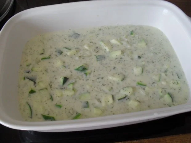 Zucchini mit Champignon-Toastbrot-Schinkenfüllung im Kräuter-Rahmsößle - Rezept - Bild Nr. 11