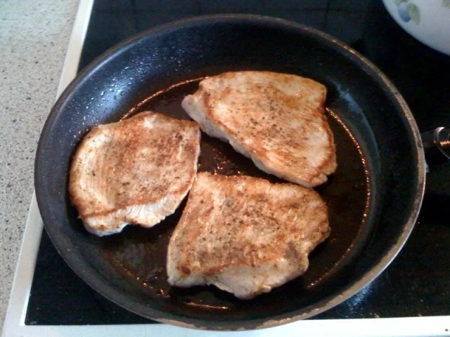 Puten-Steak mit Bananen-Curry-Sahne - Rezept - Bild Nr. 3