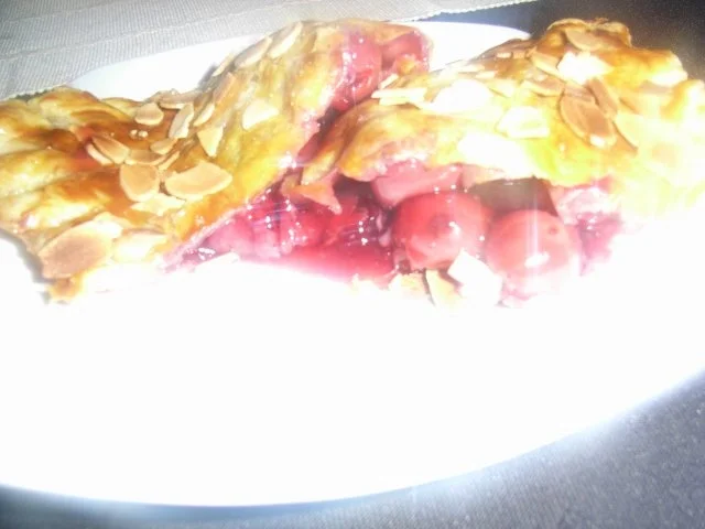 BiNe` S KIRSCHTASCHEN MIT MANDELN - Rezept - Bild Nr. 9