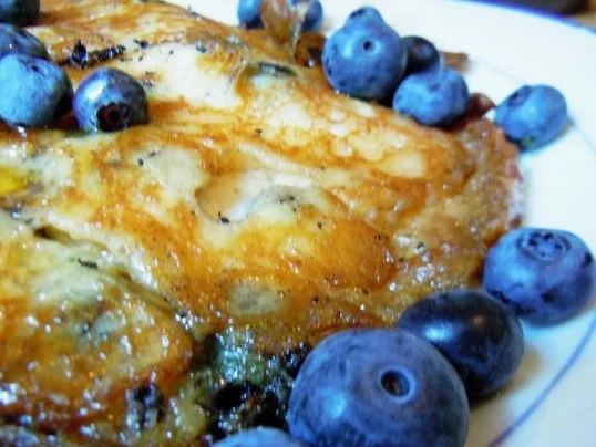 Rezept: Pancakes mit und ohne Heidelbeeren Pancakes mit und ohne Heidelbeeren - Rezept