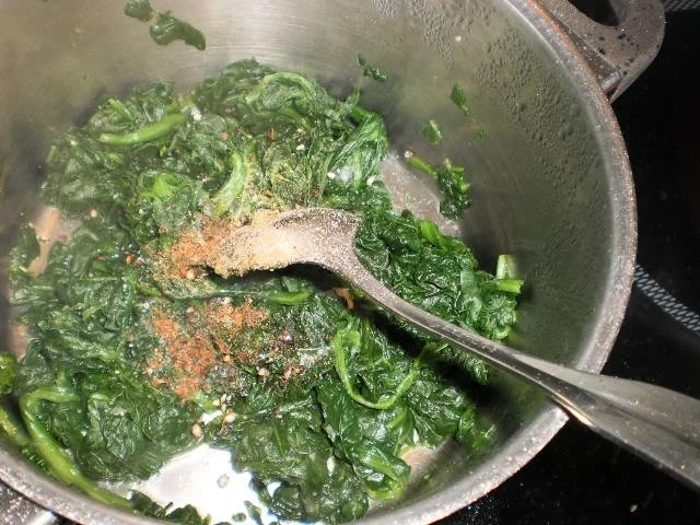 Rezept: Puten-Zuccini-Röllchen mit Spinat Bild Nr. 16 Puten-Zuccini-Röllchen mit Spinat - Rezept - Bild Nr. 16