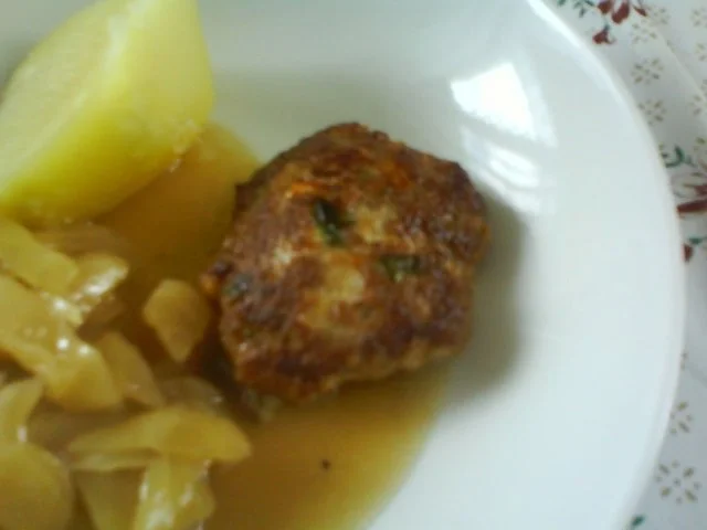 Rezept: Fetafrikadellen Bild Nr. 3 Fetafrikadellen - Rezept - Bild Nr. 3