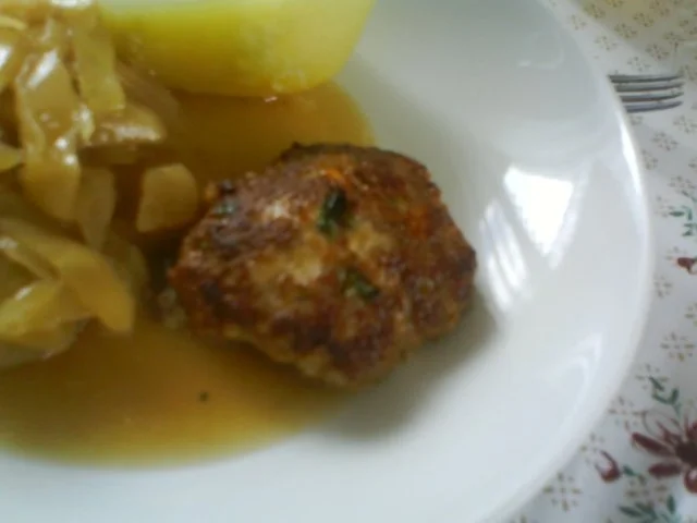 Rezept: Fetafrikadellen Bild Nr. 4 Fetafrikadellen - Rezept - Bild Nr. 4