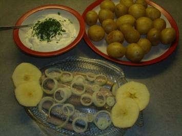 2 Pellkartoffeln Mit Matjes Und Quark Kalorien Rezepte Kochbar De