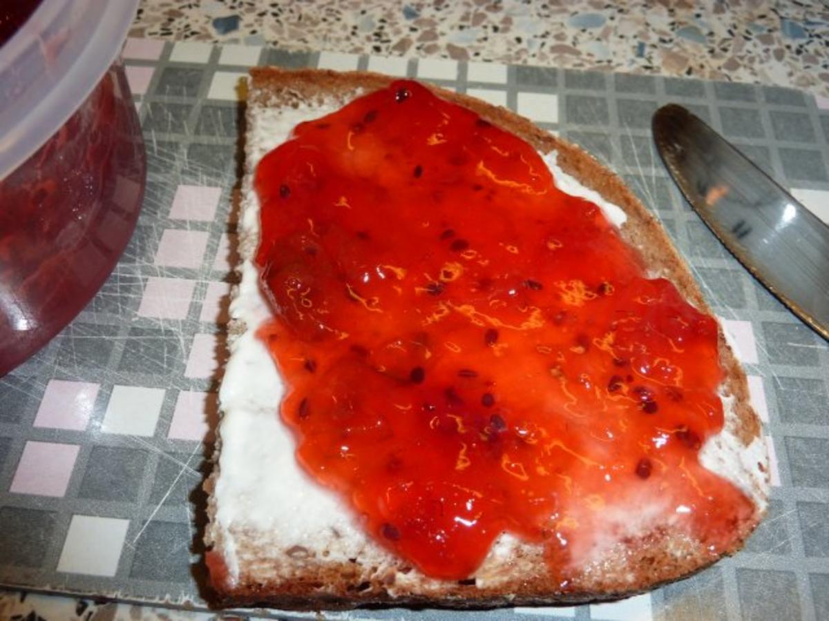 Marmelade: Erdbeer-Stachelbeere - Rezept - Bild Nr. 3