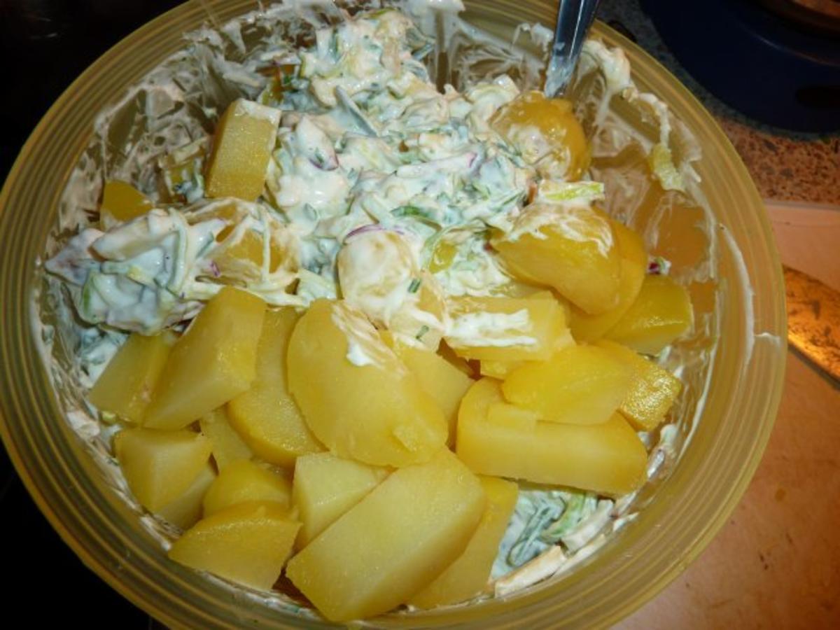 Salate: Kartoffel-Matjes-Salat - Rezept - Bild Nr. 11