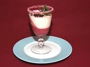 Rezept: Erdbeer-Mousse Rot-Weiss Erdbeer-Mousse Rot-Weiss - Rezept