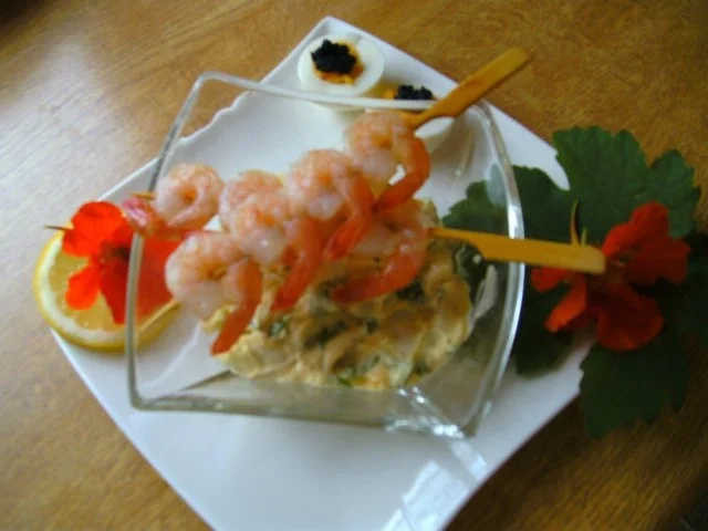 Garnelenschwänze  auf Spieße mit Dipp.. - Rezept