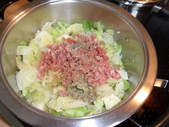 Rezept: Spitzkohl-Eintopf Bild Nr. 9 Spitzkohl-Eintopf - Rezept - Bild Nr. 9