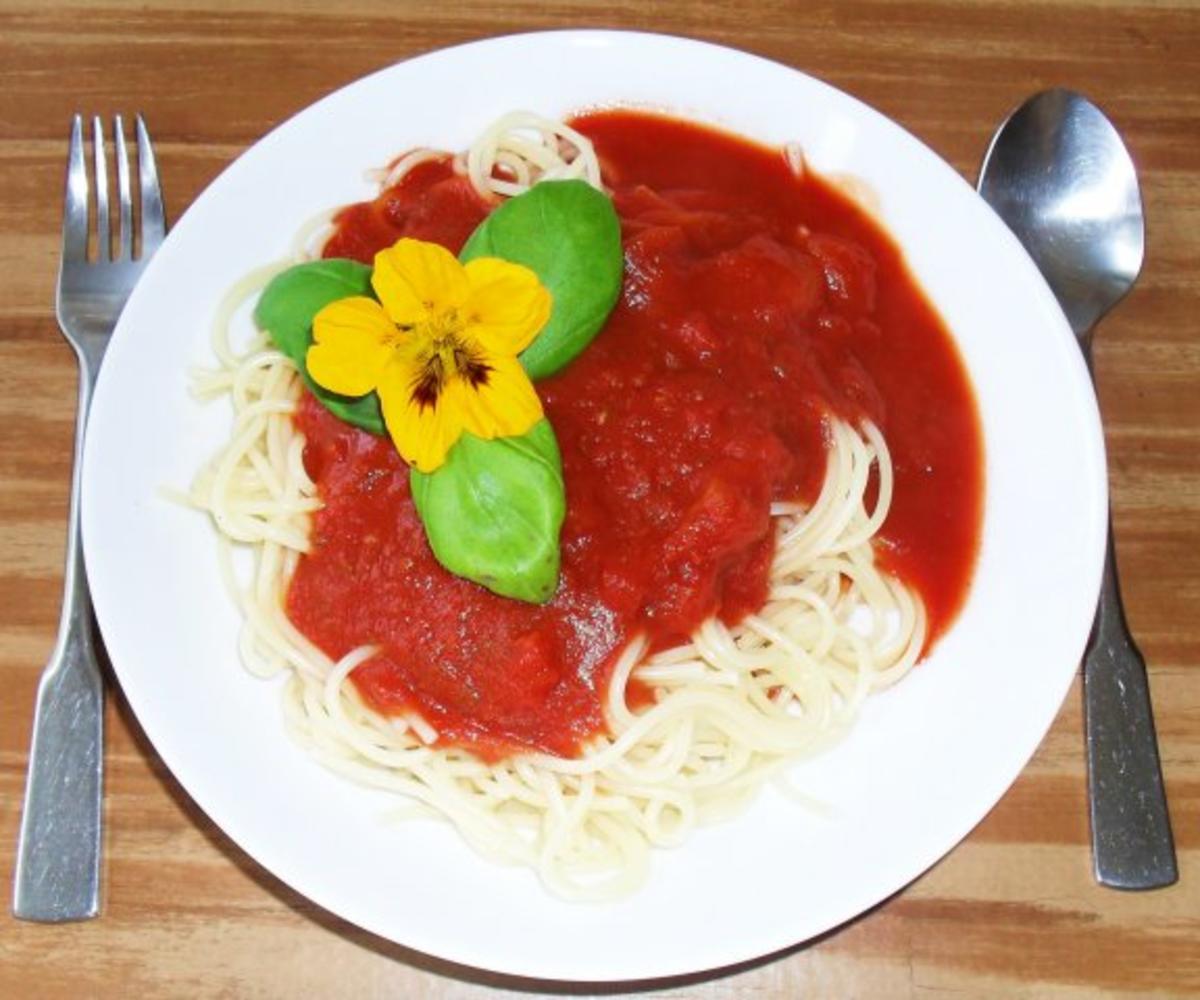 Spaghetti mit Bloddy-Mary-Sauce - Rezept - Bild Nr. 2