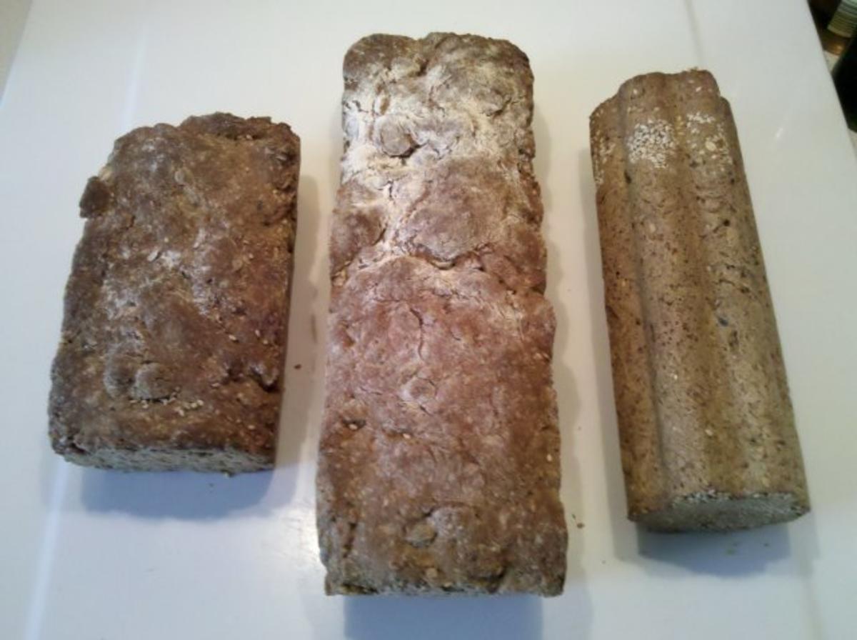 Brot: 2. Versuch eines Vollkornbrotes mit Haselnüssen und Sesam - Rezept - Bild Nr. 9