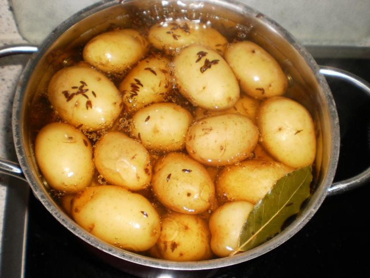 Hacksoße mit Kartoffeln - Rezept - Bild Nr. 3