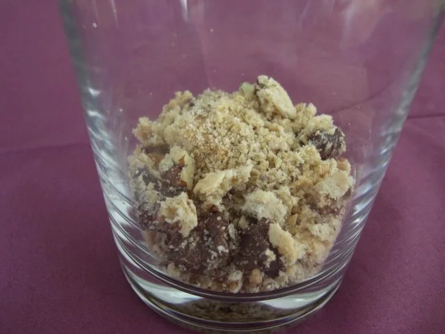 Tiramisu mit Basilikum-Mascarpone und Erdbeeren - Rezept - Bild Nr. 2