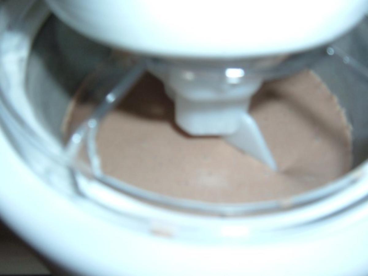 Eis : Schokolade mit Creme fraiche - Rezept - Bild Nr. 4