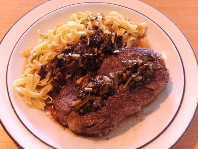 Rezept: Fleisch: Filetsteak mit Pilzsauce Fleisch: Filetsteak mit Pilzsauce - Rezept