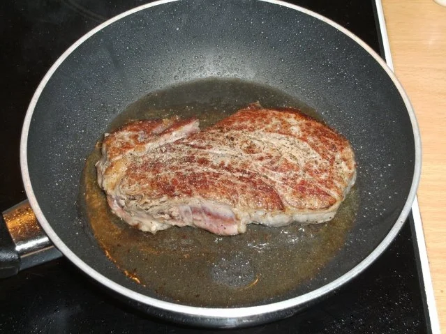 Rezept: Fleisch: Filetsteak mit Pilzsauce Bild Nr. 3 Fleisch: Filetsteak mit Pilzsauce - Rezept - Bild Nr. 3