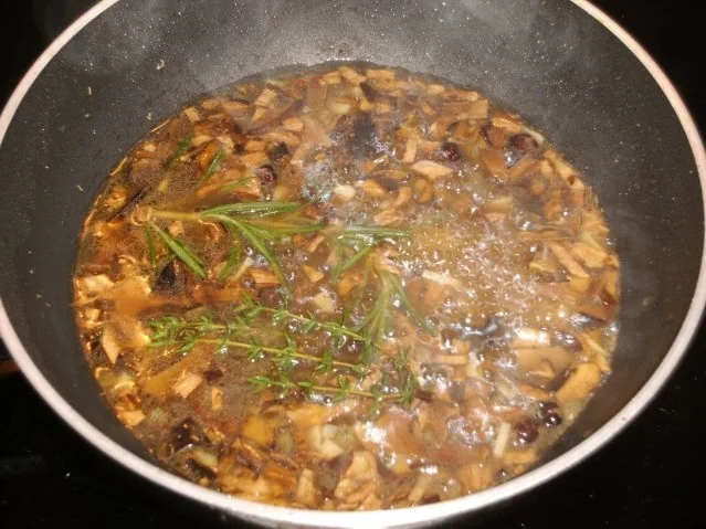 Rezept: Fleisch: Filetsteak mit Pilzsauce Bild Nr. 5 Fleisch: Filetsteak mit Pilzsauce - Rezept - Bild Nr. 5