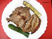 Schweinesteaks mediterran gegrillt - Rezept