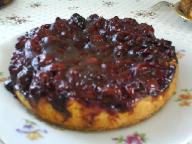 Kirschkuchen mit falscher Schlagsahne - Rezept - Bild Nr. 3