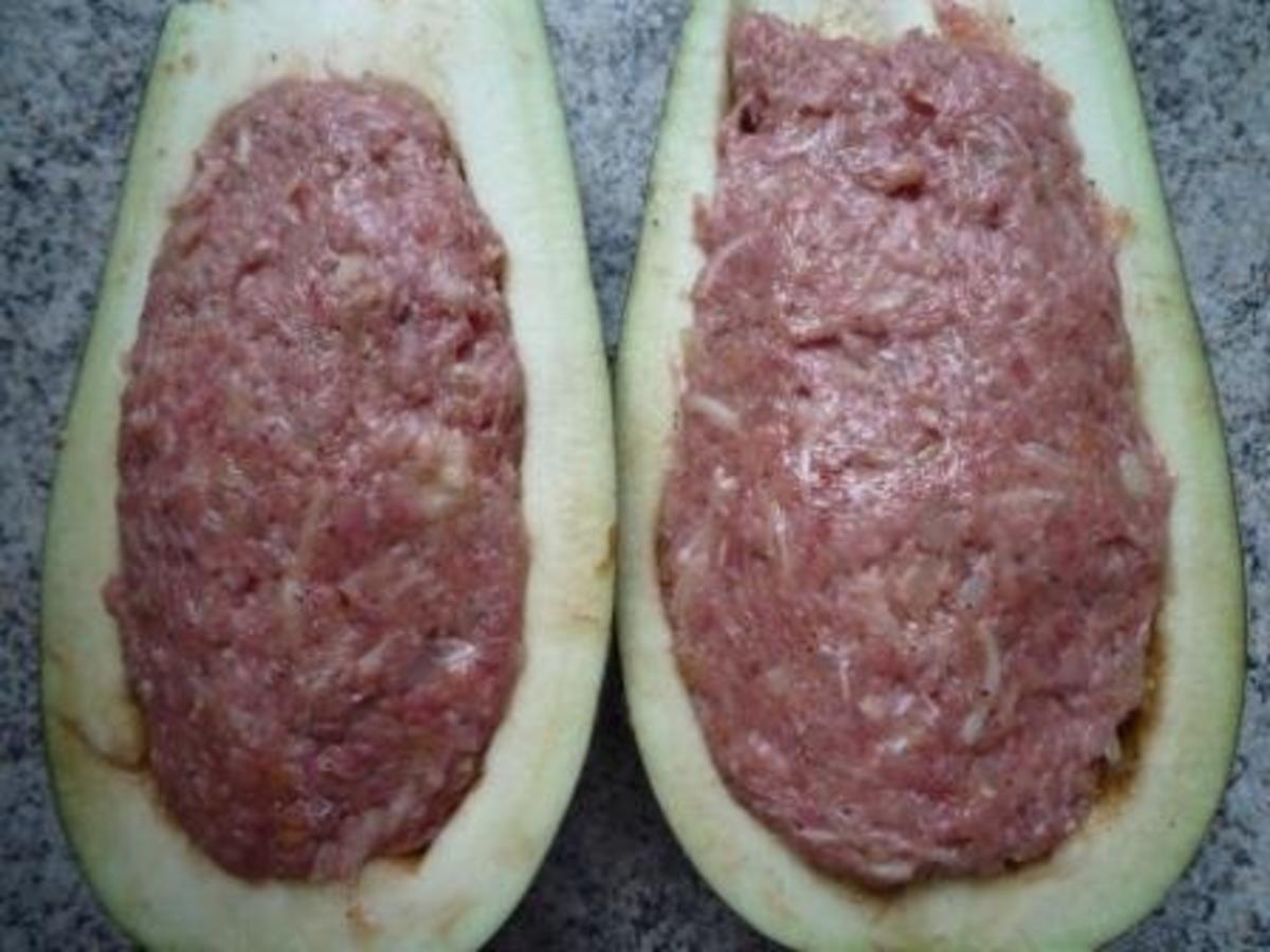 Gefüllte Aubergine überbacken - einfach - 204 kcal/100g