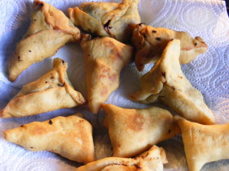 Samosa indische Teigtaschen - Rezept mit Bild - kochbar.de