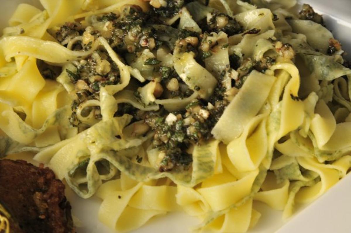 Bilder für Salbei Tagliatelle - Rezept