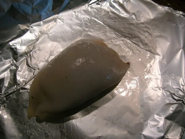 Calamari mit Blutwurstfülle,Tomaten-Couscous,Zwiebellauch-Zitronenmelisseragout - Rezept - Bild Nr. 7