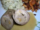 Kalbsroulade mit Pfifferlingfülle an Kartoffel-Ragout mit frischen Pfifferlingen - Rezept