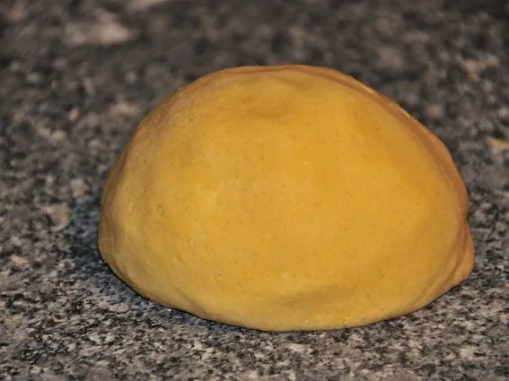 Rezept: Apeltarte mit Marzipanstreusel Bild Nr. 2 Apeltarte mit Marzipanstreusel - Rezept - Bild Nr. 2