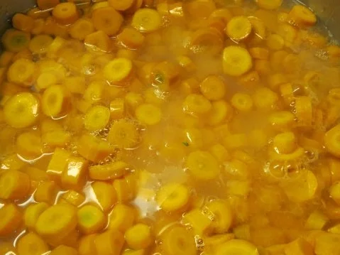 Gartenfrischer Möhrensalat nach Art der Dänen - Rezept - Bild Nr. 6