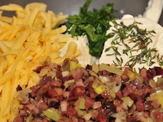 pikante Älpler Topfentaschen - Rezept - Bild Nr. 2