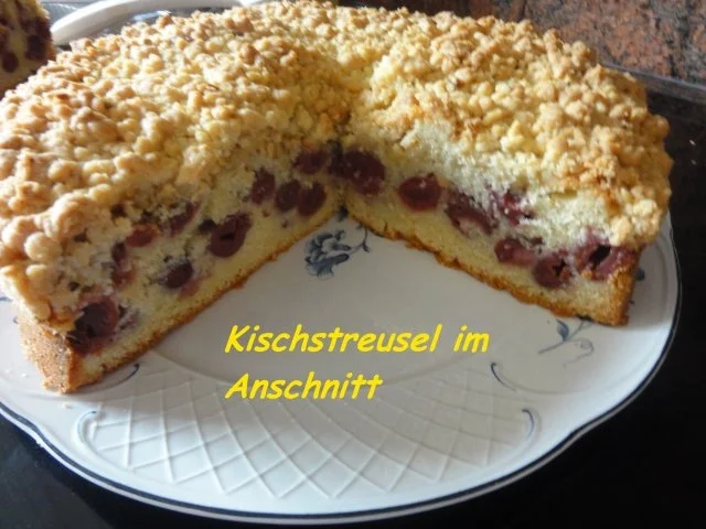 Rührteig:   SAUERKIRSCH mit Nussstreusel - Rezept - Bild Nr. 2