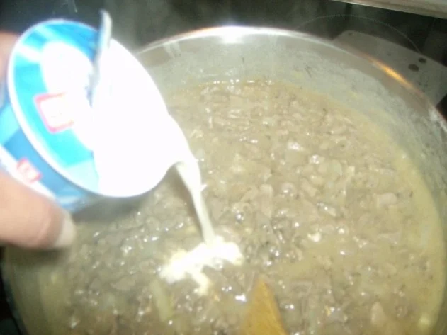 Rezept: Kalbslüngerl mit Semmelknödel Bild Nr. 7 Kalbslüngerl mit Semmelknödel - Rezept - Bild Nr. 7