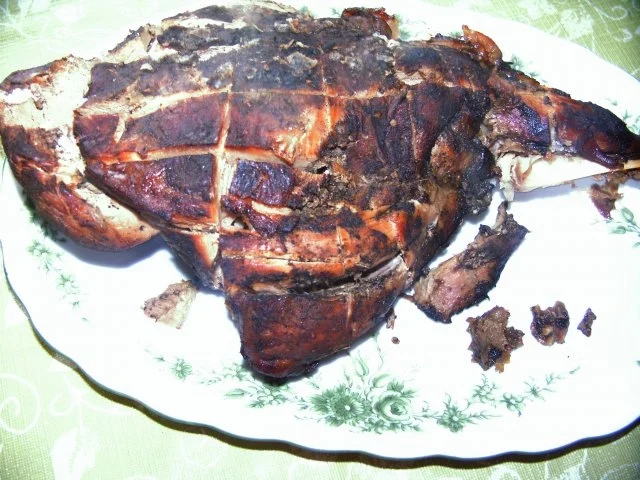 WILDSCHWEINKEULE AN  GEBACKENEN ROSMARIN - KARTOFFELN  MIT CHAMPIGNONS - Rezept - Bild Nr. 7