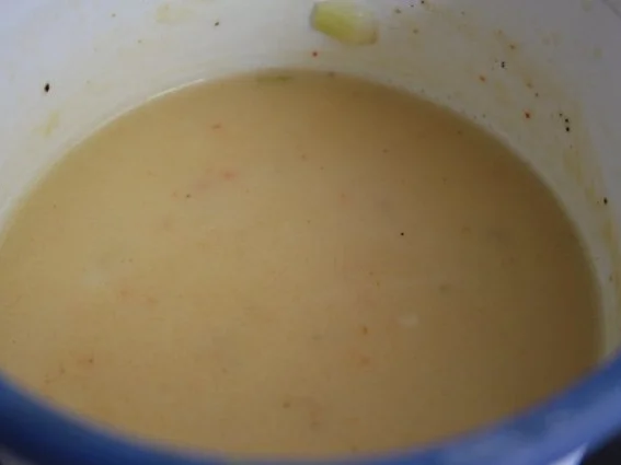 Basic: Butter-Zwiebel-Soße - Rezept