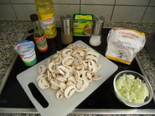 Rezept: Champignon Sauce Bild Nr. 3 Champignon Sauce - Rezept - Bild Nr. 3