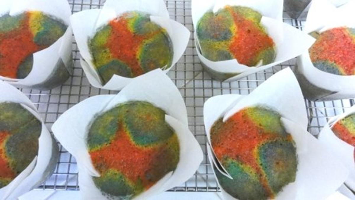 Regenbogen Cupcakes - Rezept - Bild Nr. 6