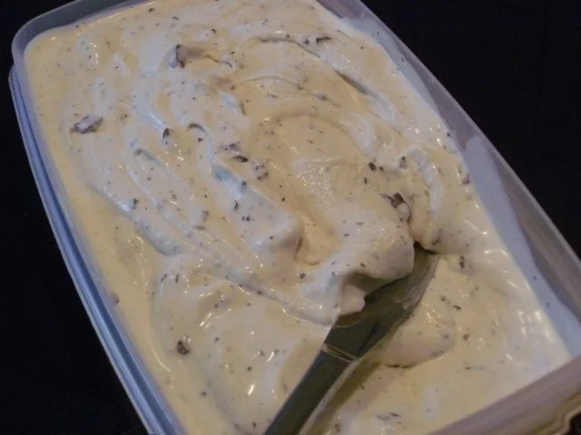 Rezept: Stracciatella-Eis - ohne Ei Bild Nr. 2 Stracciatella-Eis - ohne Ei - Rezept - Bild Nr. 2