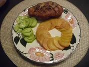 Geflügel - Entenbrust an Kartoffelring mit Gurkensalat - Rezept