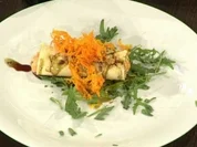 Kürbiscannelloni mit Kernölvinaigrette und Kürbisstroh - Rezept