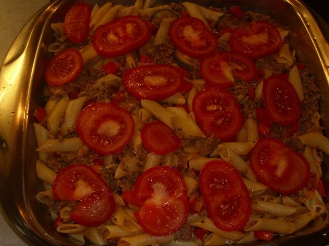 Rezept: Nudelauflauf nach Bärchens Art Bild Nr. 5 Nudelauflauf nach Bärchens Art - Rezept - Bild Nr. 5