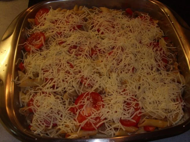 Rezept: Nudelauflauf nach Bärchens Art Bild Nr. 6 Nudelauflauf nach Bärchens Art - Rezept - Bild Nr. 6