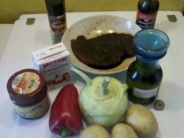 Rezept: Geflügel: Putenschnitzel mit Paprika-Kohlrabi-Sahne Bild Nr. 2 Geflügel: Putenschnitzel mit Paprika-Kohlrabi-Sahne - Rezept - Bild Nr. 2