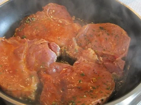 Rezept: Kotlette satt-sanft gegart und würzig. Bild Nr. 5 Kotlette satt-sanft gegart und würzig. - Rezept - Bild Nr. 5