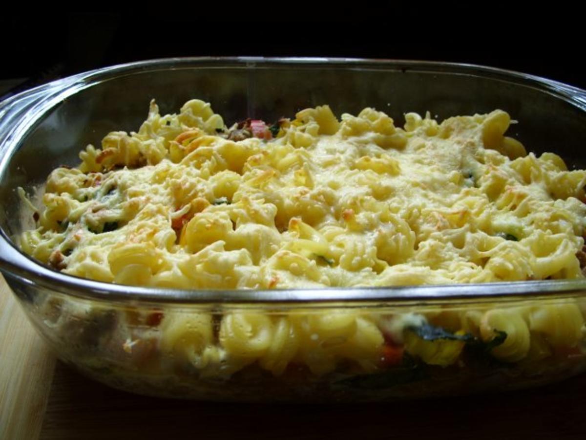Mangold-Auflauf mit Schafskäse