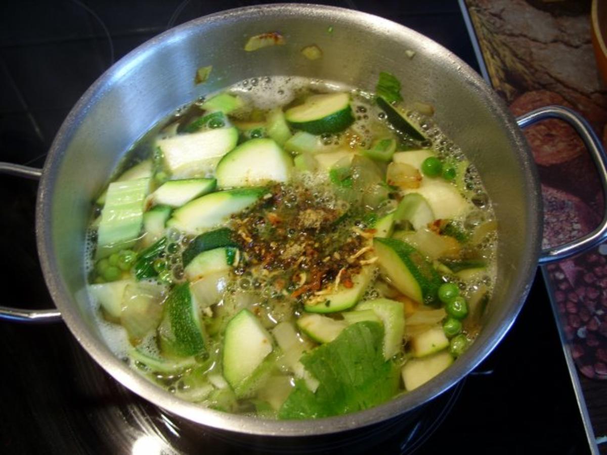 Zucchini - Pak choi - Suppe - Rezept - Bild Nr. 2