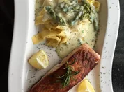 Fisch: Lachsfilet mit grünem Spargel  - Rezept - Bild Nr. 2988