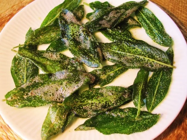 Rezept: Spätzle mit Knusper-Salbei ... Bild Nr. 5 Spätzle mit Knusper-Salbei ... - Rezept - Bild Nr. 5