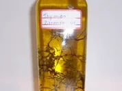 Gewürz: Zitronen-Thymian-Kräuteröl - Rezept